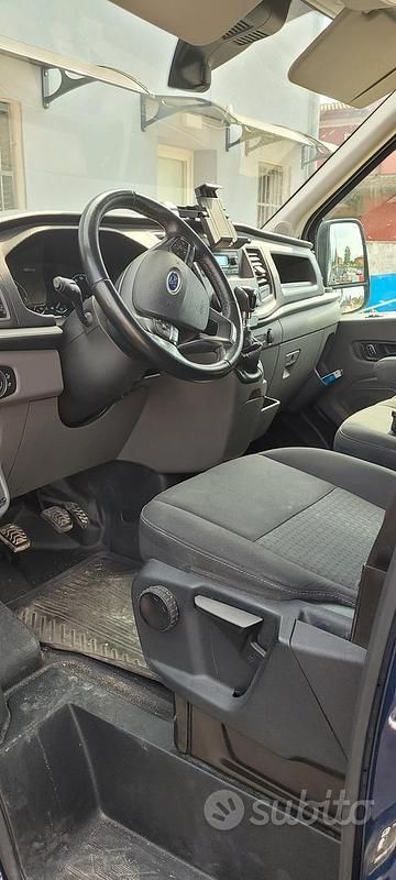 Usata Ford Transit 184 CV (135 kW) 2023 Blu Utilitaria