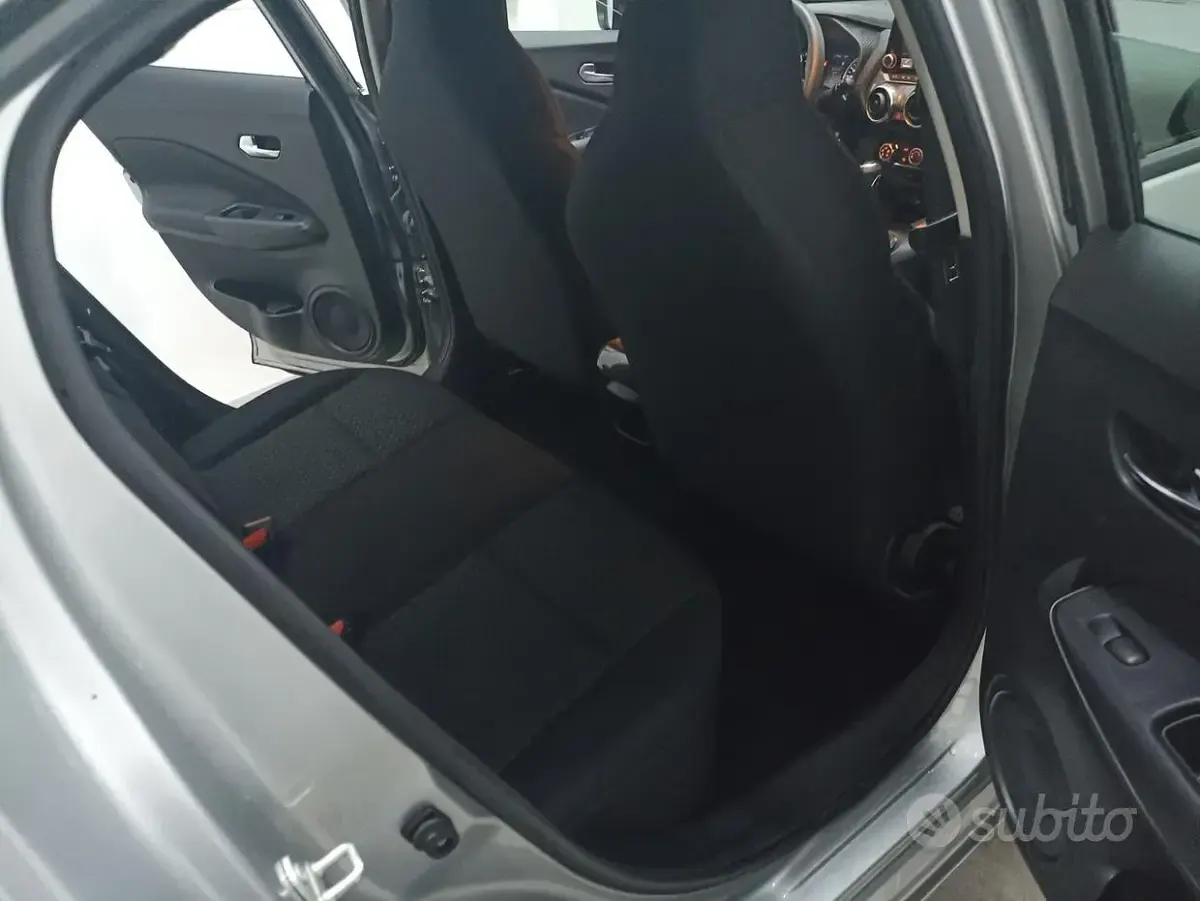 Usata Nissan Juke 114 CV (83 kW) 2022 Grigio SUV