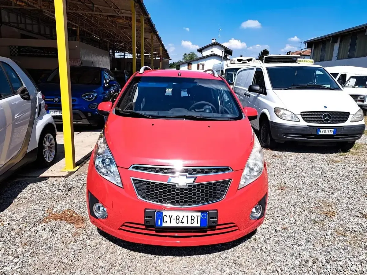 Usata Chevrolet Spark LS 68 CV (50 kW) 2011 Rosso Utilitaria