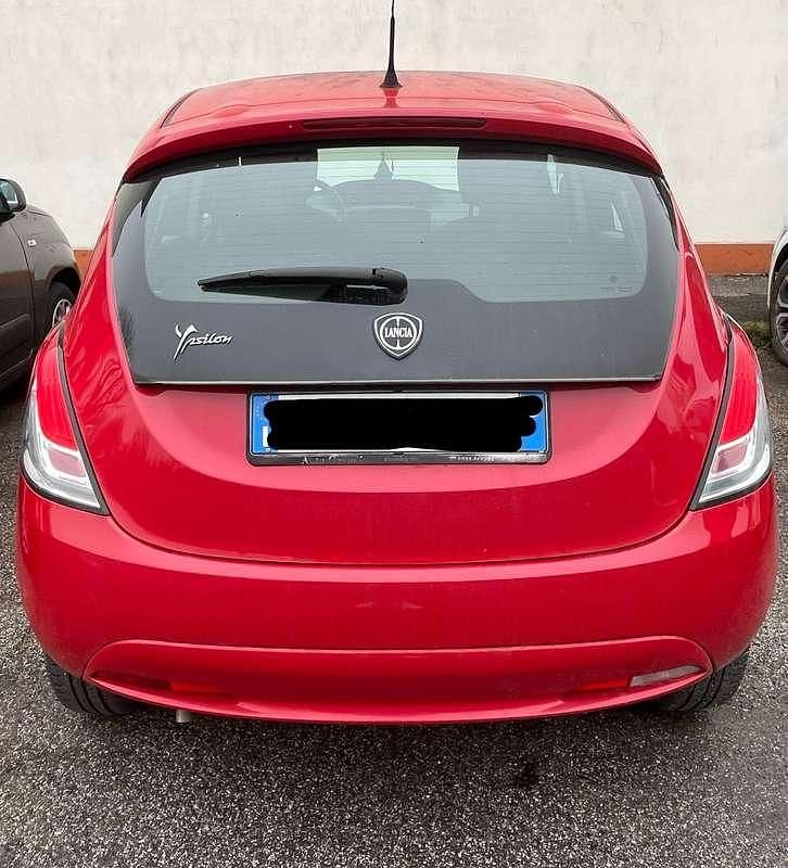 Usata 2018 Lancia Ypsilon Platinum Due volumi | 8700 € (Ottimo prezzo) - Immagine 1/4