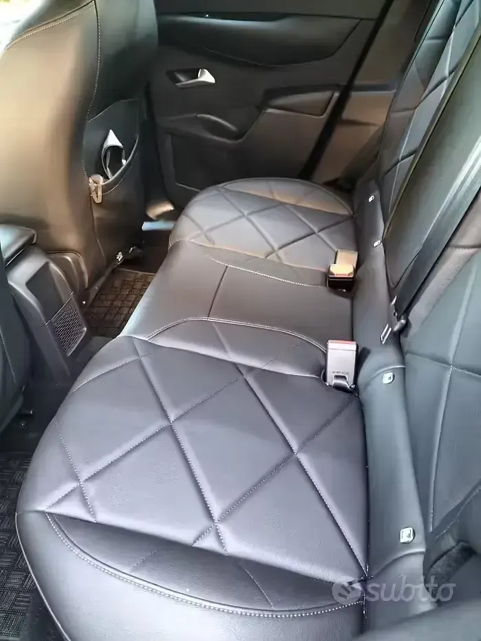Usata DS Automobiles DS3 Crossback 101 CV (74 kW) 2022 Grigio SUV