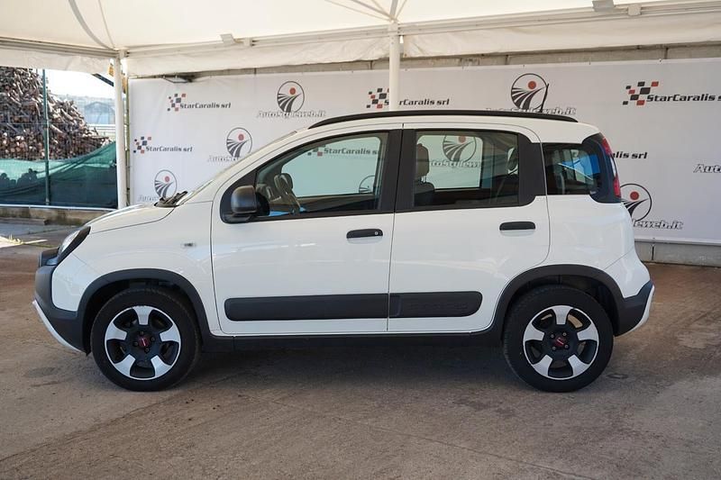 Usata Fiat Panda Cross Cross 70 CV (51 kW) 2022 Bianco Utilitaria