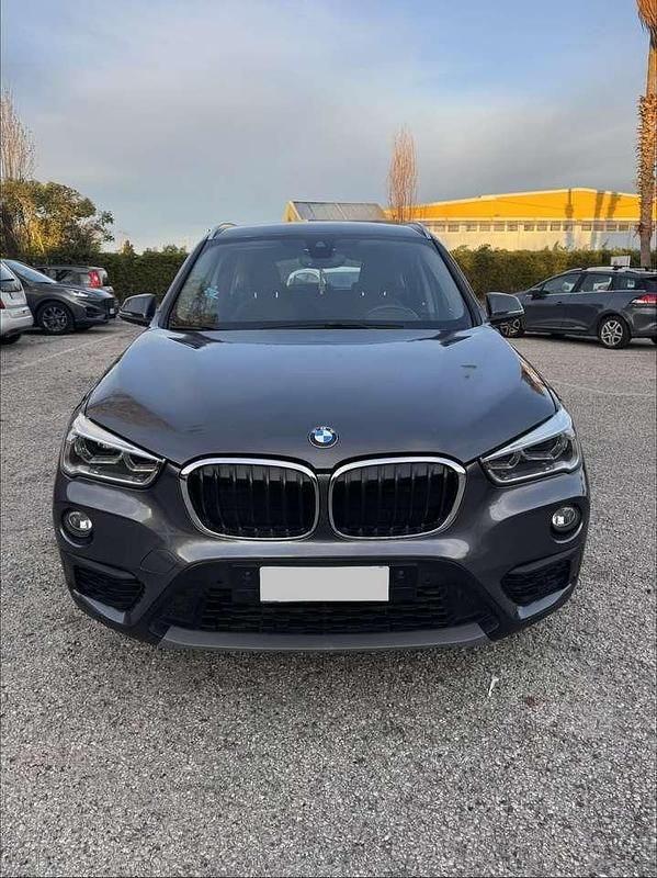 Usata BMW X1 Advantage 116 CV (85 kW) 2019 Grigio SUV