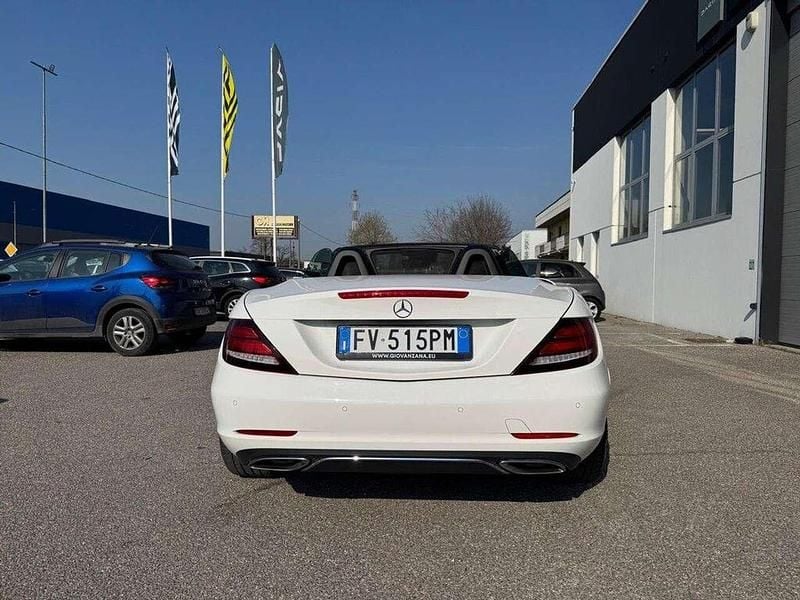 Usado Mercedes SLC180 Premium 156 CV (114 kW) 2018 Blanco Descapotable