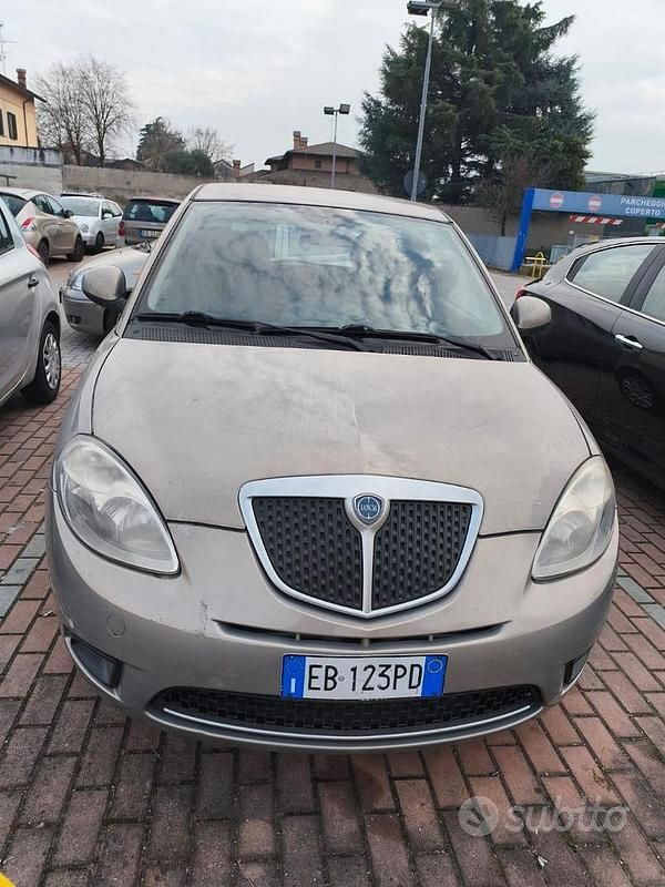 Usata Lancia Ypsilon 2010 Utilitaria