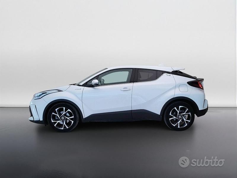 Usata Toyota C-HR Trend 98 CV (72 kW) 2022 Bianco SUV