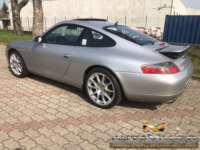 Usata Porsche 911 Carrera 300 CV (220 kW) 2000 Grigio Coupé