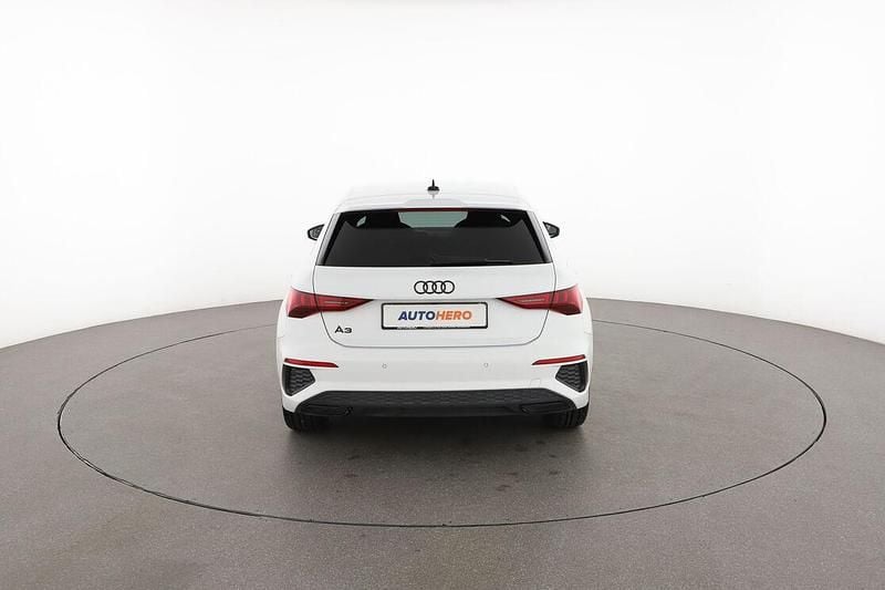 Usata Audi A3 Sportback e-tron S-Line 150 CV (110 kW) 2023 Bianco Utilitaria