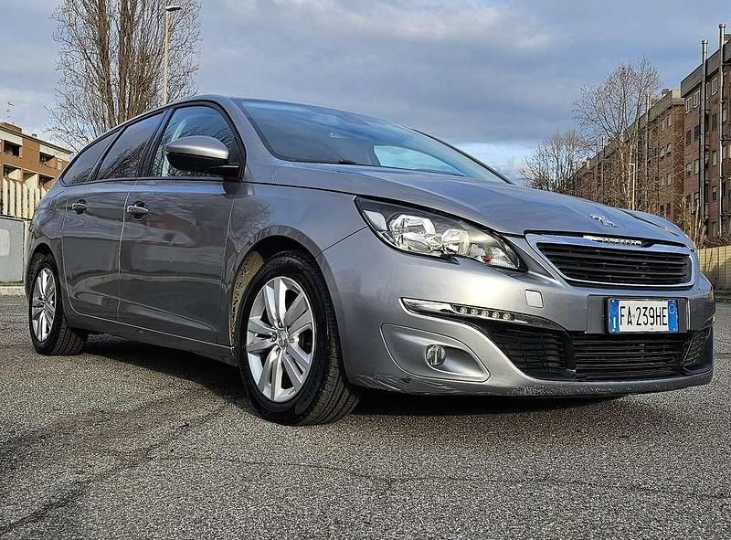 Usata Peugeot 308 Active 120 CV (88 kW) 2015 Station wagon