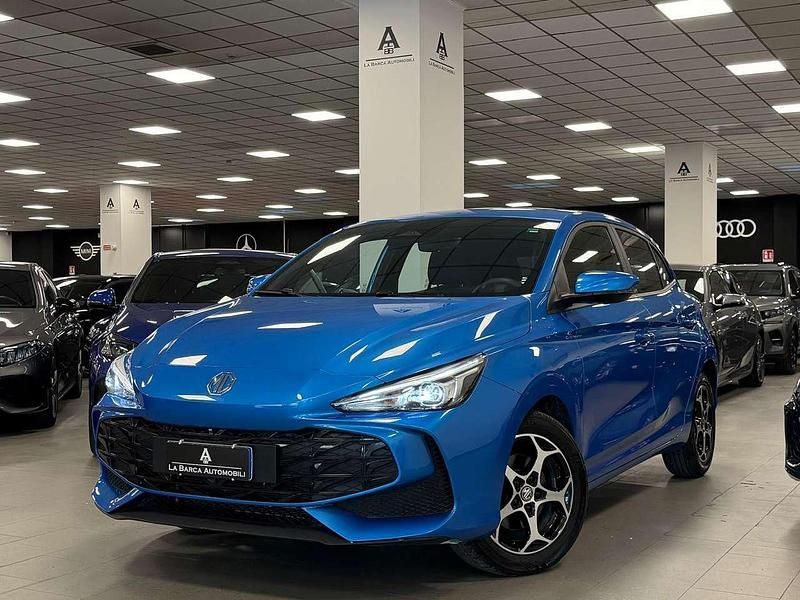 Usata MG MG3 Comfort 106 CV (77 kW) 2025 Blu/azzurro Utilitaria
