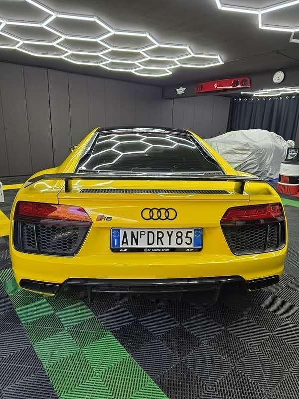 Usata Audi R8 Coupé Performance 610 CV (448 kW) 2016 Giallo Coupé