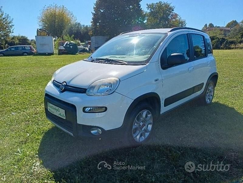 Usata Fiat Panda 4x4 86 CV (63 kW) 2015 Bianco Utilitaria