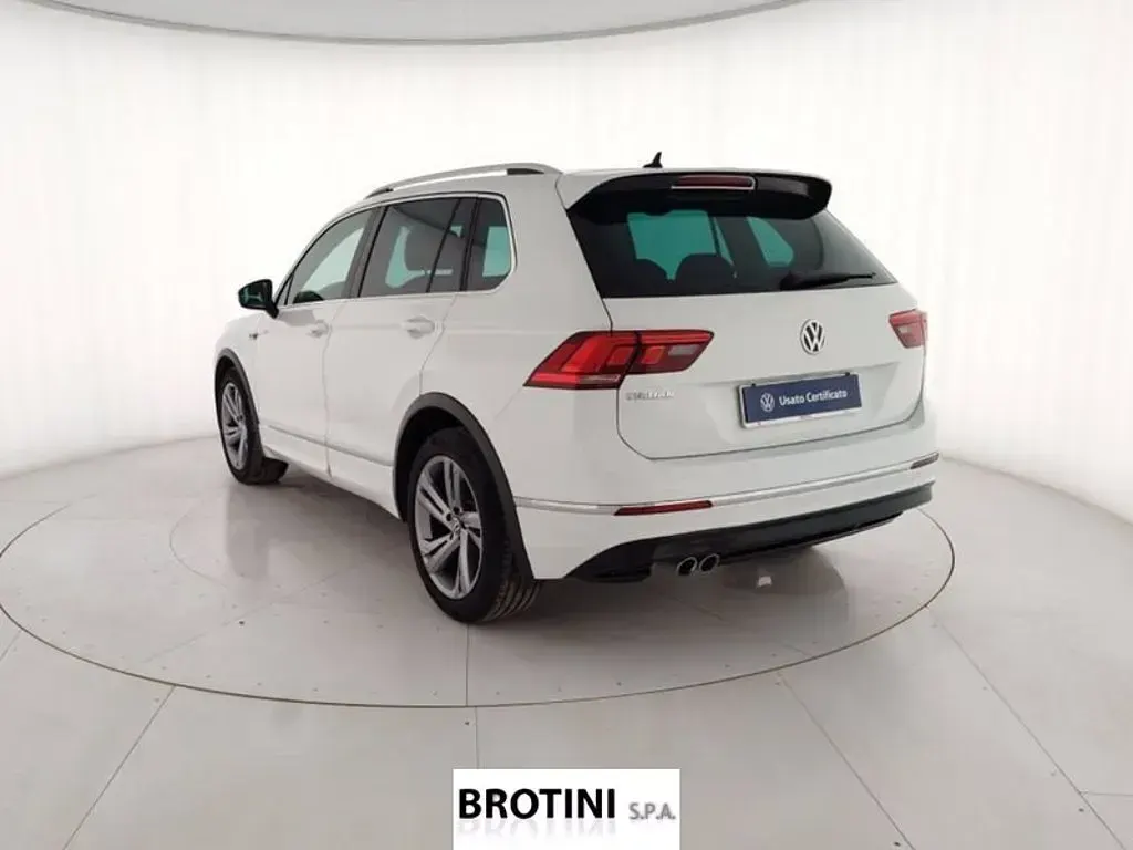 Usata VW Tiguan Sport 116 CV (85 kW) 2019 Bianco opaco SUV