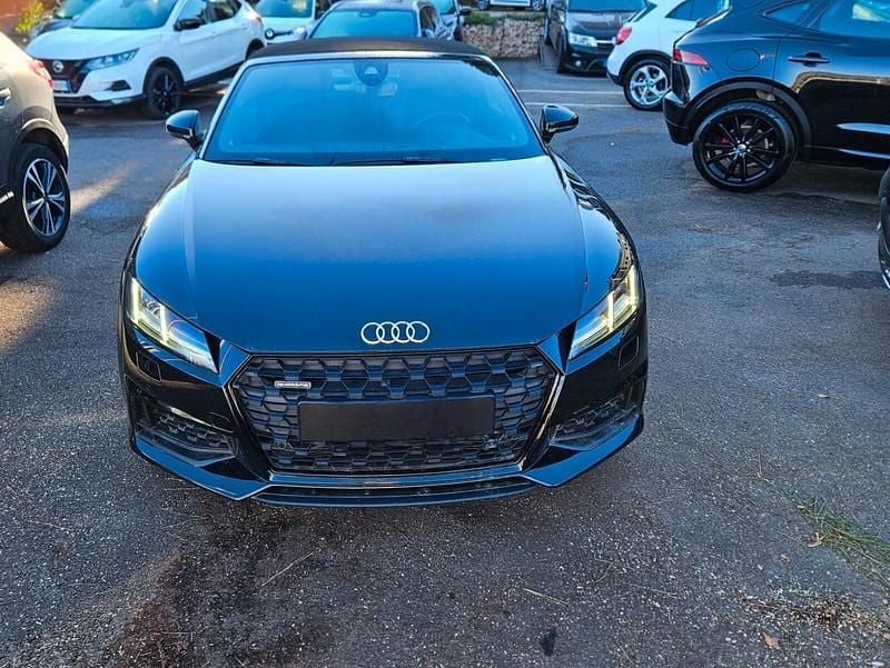 Usata Audi TT Roadster 245 CV (180 kW) 2022 Nero Cabrio
