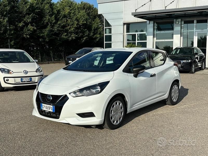 Usata Nissan Micra Acenta 101 CV (74 kW) 2021 Bianco Berlina