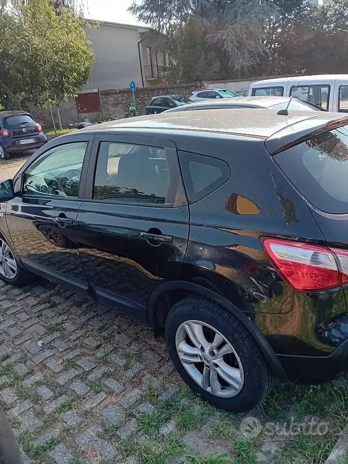 Usata Nissan Qashqai 106 CV (77 kW) 2013 Nero SUV