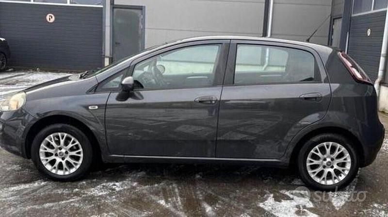 Usata Fiat Punto Evo S 69 CV (50 kW) 2012 Grigio Utilitaria