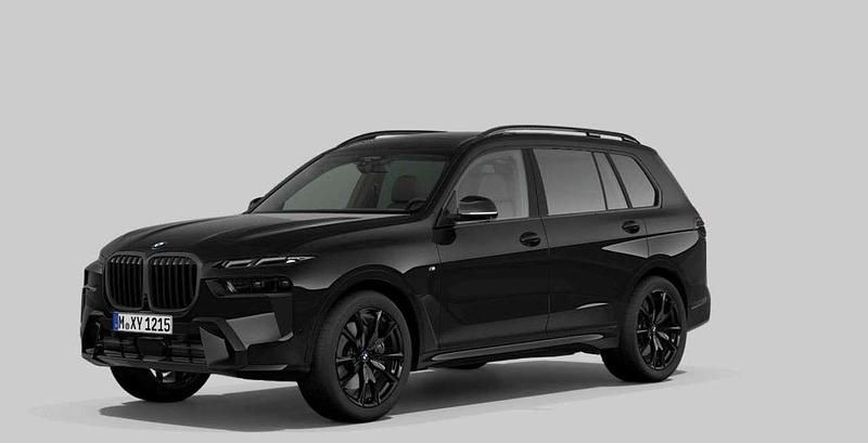 Usata BMW X7 M Sport 340 CV (250 kW) 2025 Nero SUV
