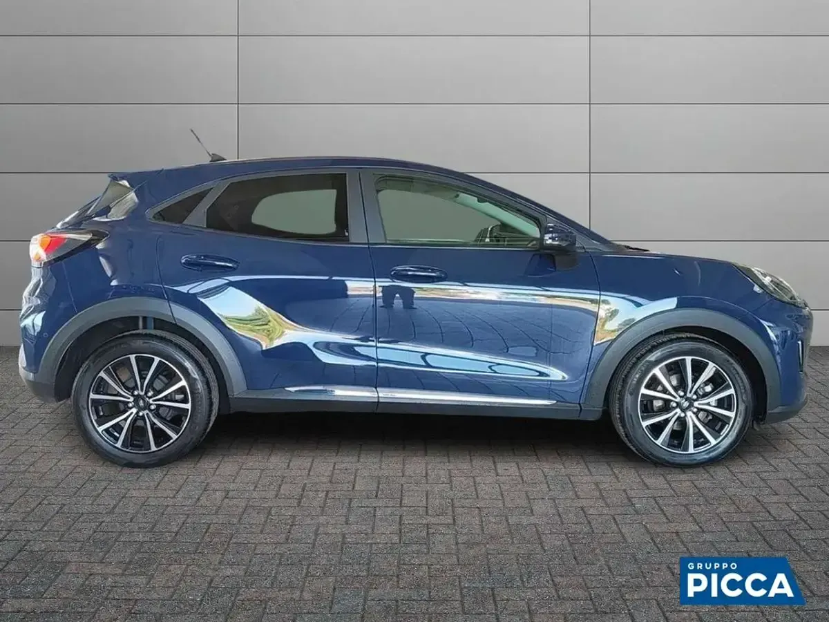 Usata Ford Puma Titanium 125 CV (91 kW) 2022 Blu SUV