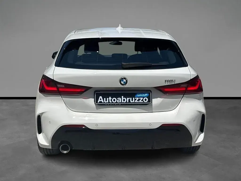 Usata BMW 118 M Sport 140 CV (102 kW) 2022 Bianco Berlina