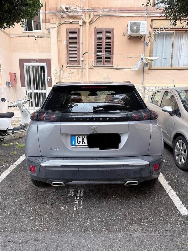 Usata Peugeot 2008 2022 Grigio SUV
