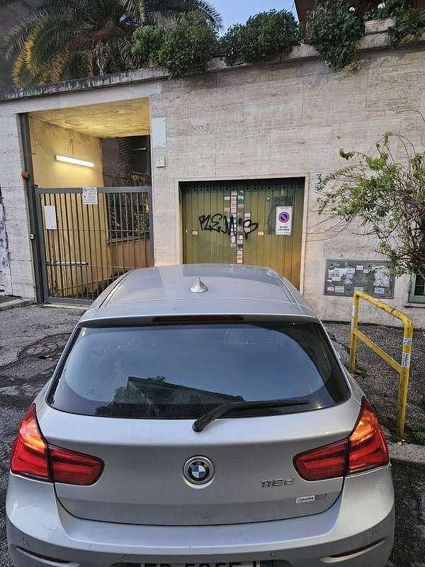 Usata BMW 118 Efficient Dynamics 150 CV (110 kW) 2018 Argento Utilitaria
