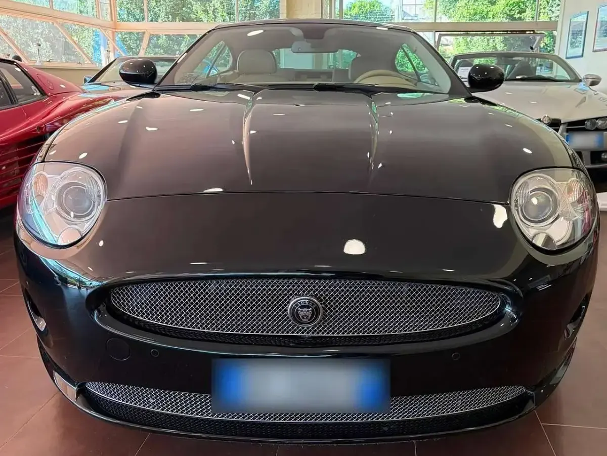 Usata Jaguar XK 258 CV (189 kW) 2009 Nero Coupé