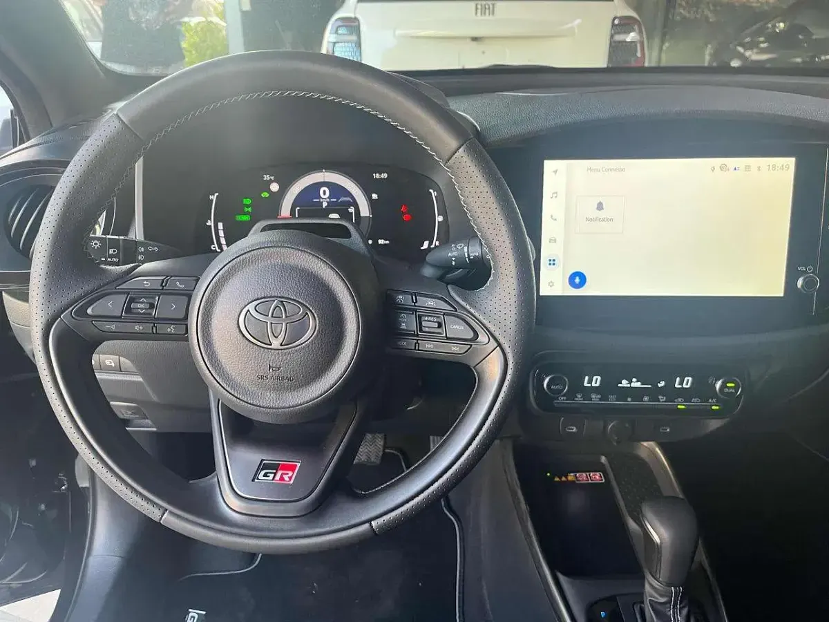 Nuova Toyota Aygo X Premium 92 CV (67 kW) 2026 Vari colori SUV