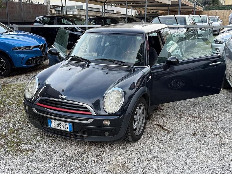 Usata Mini One D 88 CV (64 kW) 2006 Nero Utilitaria