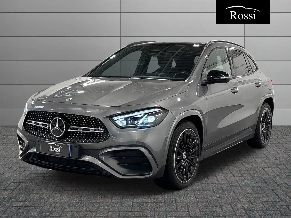 Begagnad Mercedes GLA200 Advanced Plus 150 HK (110 kW) 2024 SUV