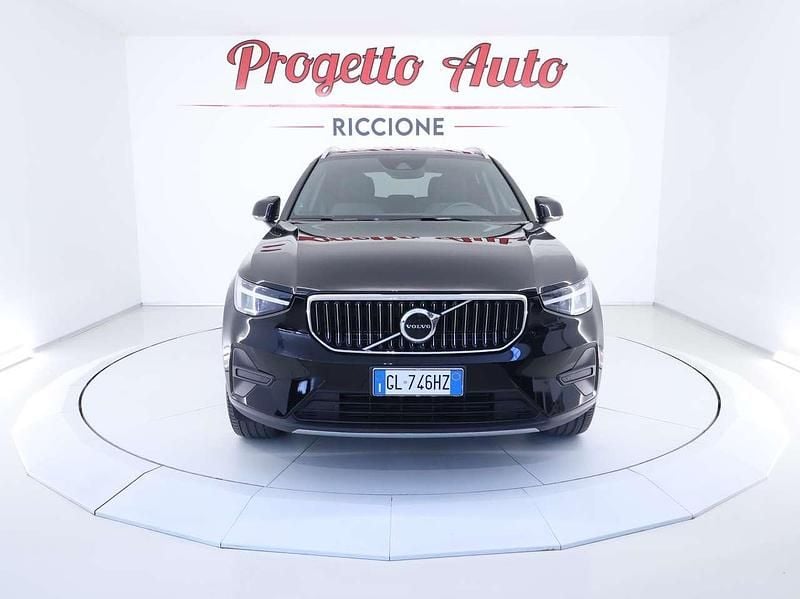 Usata Volvo XC40 Core 129 CV (94 kW) 2022 Black solid SUV