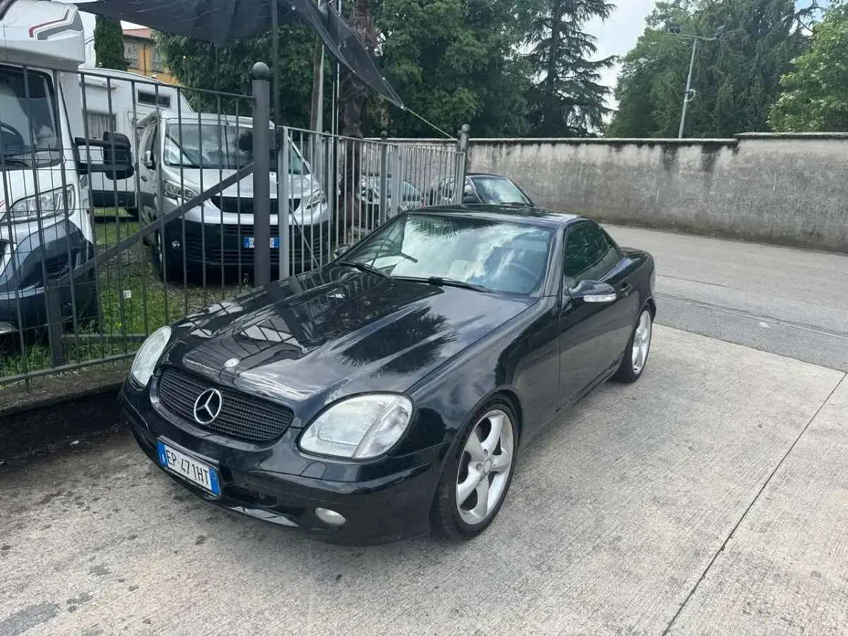 Usata Mercedes SLK320 218 CV (160 kW) 2000 Other Cabrio