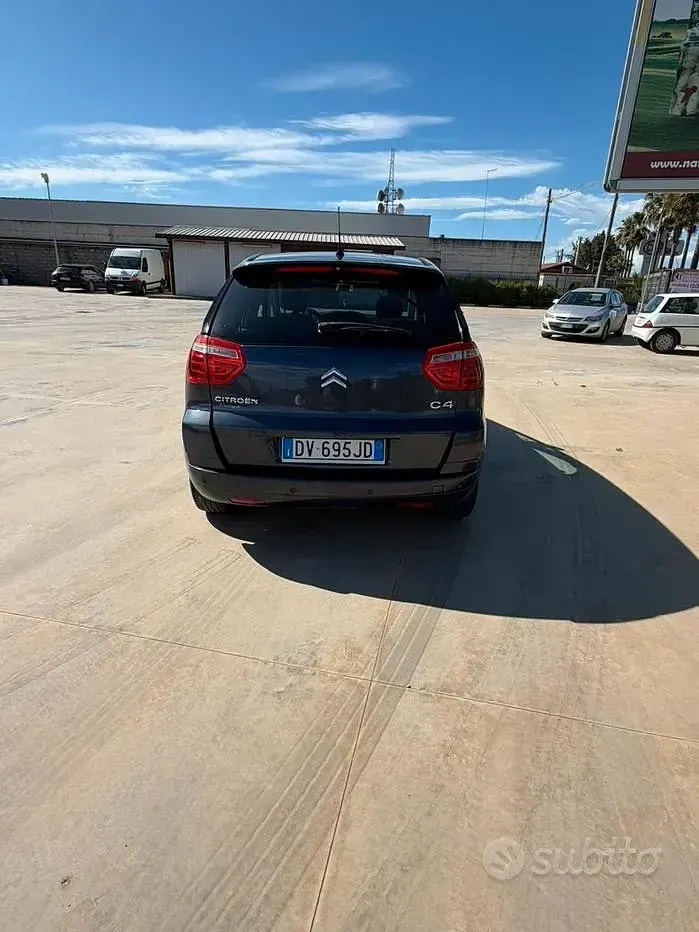 Usata Citroën C4 109 CV (80 kW) 2009 Grigio Berlina