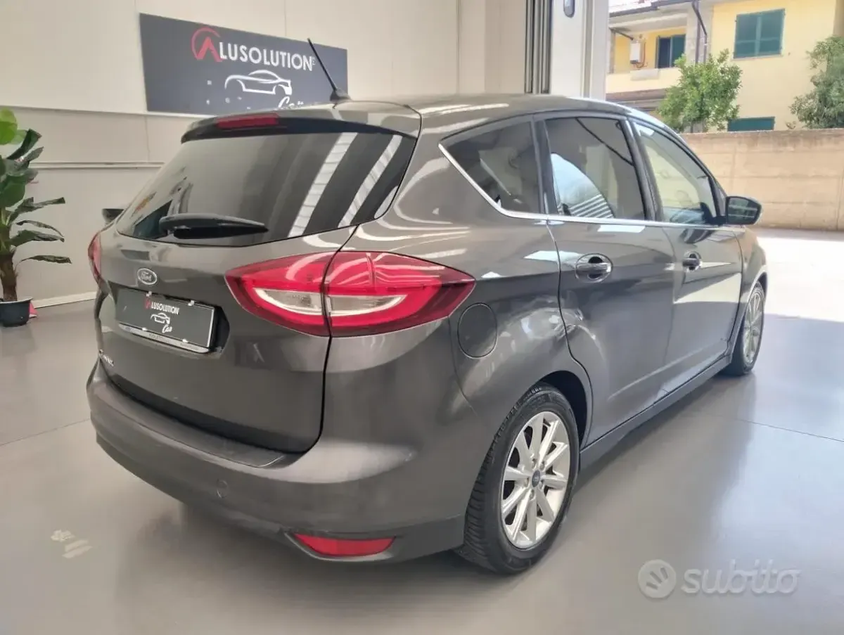 Usata Ford C-MAX Business Edition 95 CV (69 kW) 2017 Grigio Monovolume