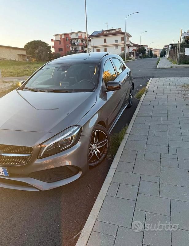 Usata Mercedes A200 2015 Grigio Berlina