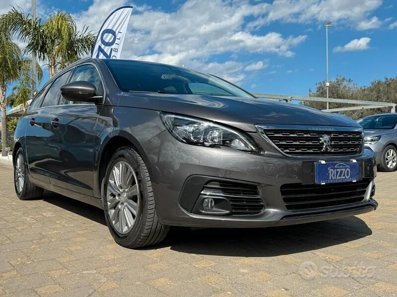 Grigio Usata 2021 Peugeot 308 Allure Station wagon | 12.300 € (Super prezzo) - Immagine 1/4