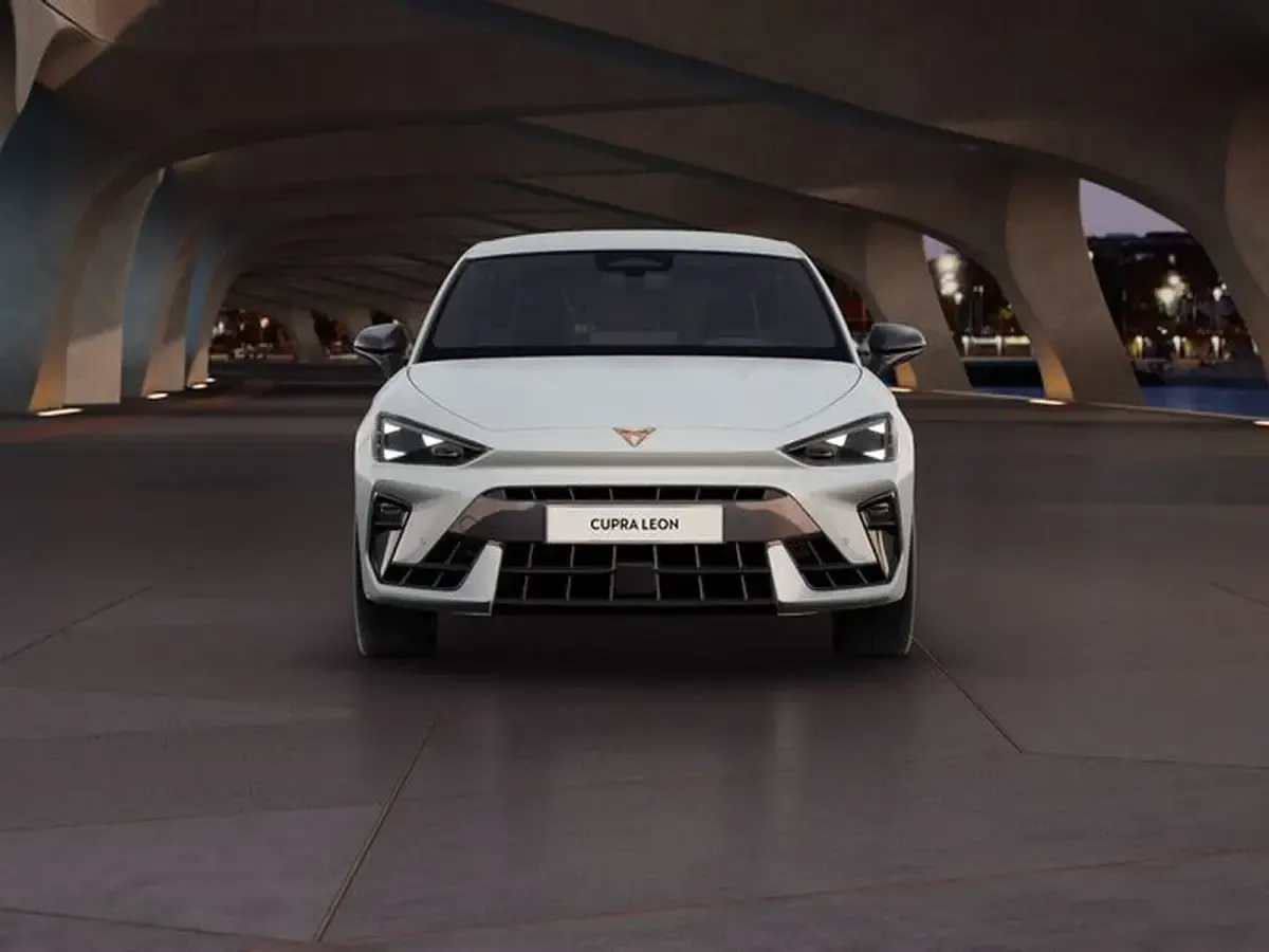 Nuova Cupra Leon 150 CV (110 kW) 2026 Bianco nevada