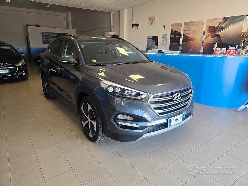 Usata Hyundai Tucson Xpossible 116 CV (85 kW) 2016 Blu SUV