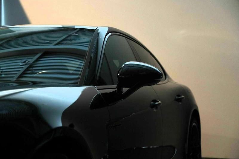 Usata Porsche Panamera Platinum Edition 330 CV (242 kW) 2023 Berlina