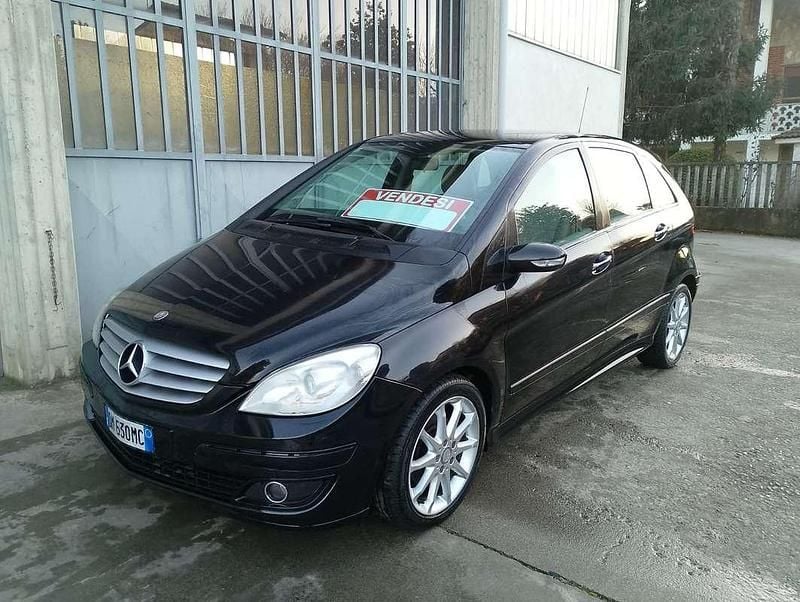 Usata Mercedes B200 140 CV (102 kW) 2008 Monovolume