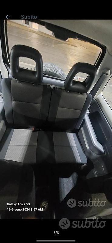 Usata Suzuki Jimny 86 CV (63 kW) 2007 Blu SUV