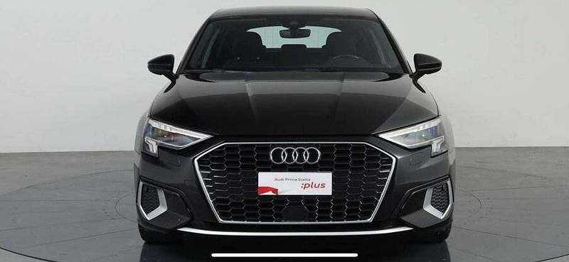 Nero Usata 2021 Audi A3 Advanced Tre volumi | 21.500 € (Buon prezzo) - Immagine 1/4