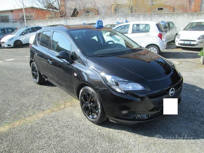 Usata Opel Corsa 90 CV (66 kW) 2019 Nero metallizzato Berlina