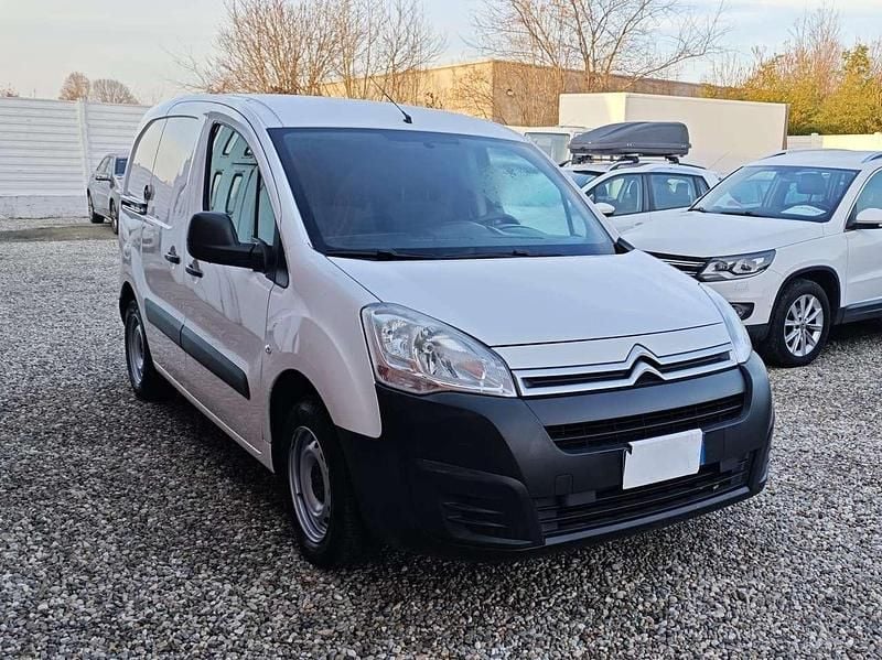 Usata Citroën Berlingo Feel 69 CV (50 kW) 2017 Bianco Monovolume