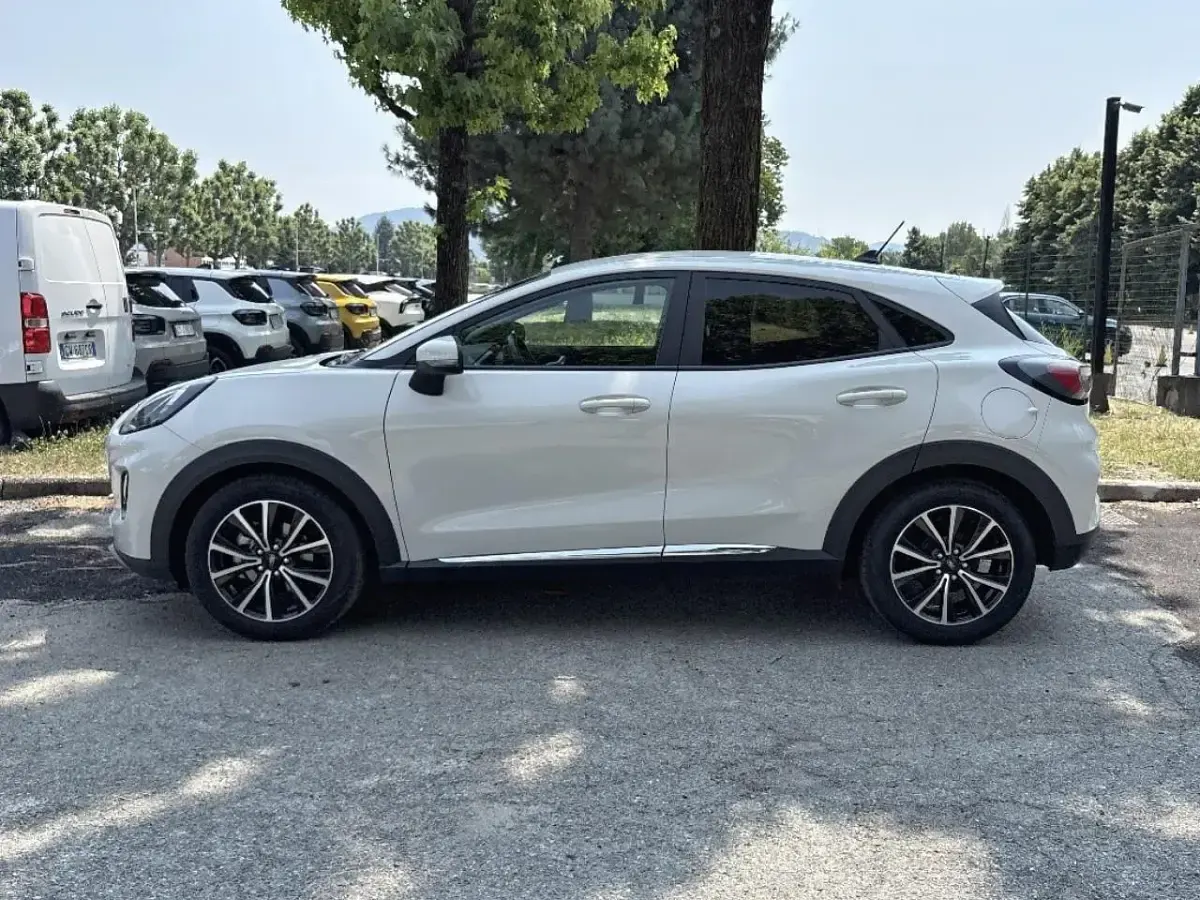 Usata Ford Puma Titanium X 125 CV (91 kW) 2020 Bianco SUV