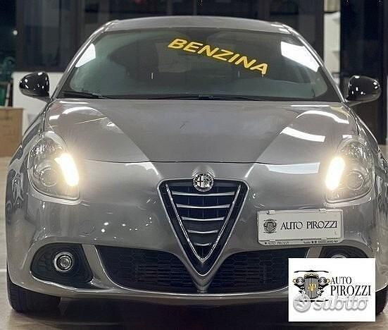 Usata Alfa Romeo Giulietta 120 CV (88 kW) 2015 Grigio Utilitaria