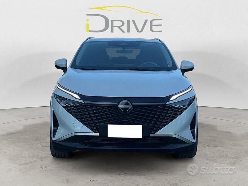 Usata Nissan Qashqai N-Connecta 140 CV (102 kW) 2025 Bianco SUV
