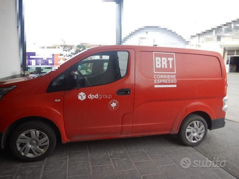 Usata Nissan e-NV200 80 kW (109 CV) 2016 Rosso Monovolume