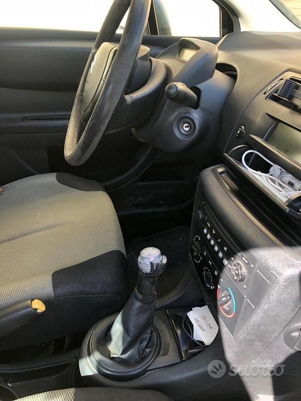 Usata Citroën C4 90 CV (66 kW) 2007 Grigio Utilitaria