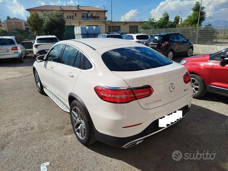 Usata Mercedes GLC250 Premium 211 CV (155 kW) 2019 Bianco